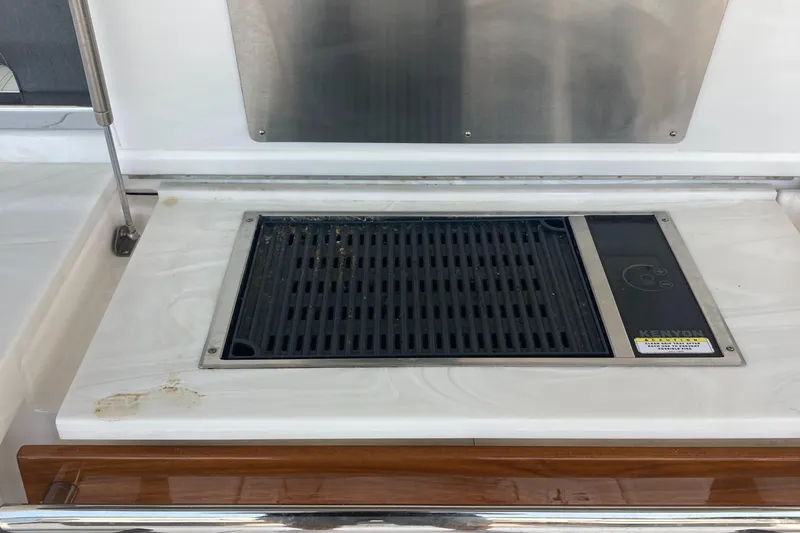 Slide: The Image of cockpit grilll - 5