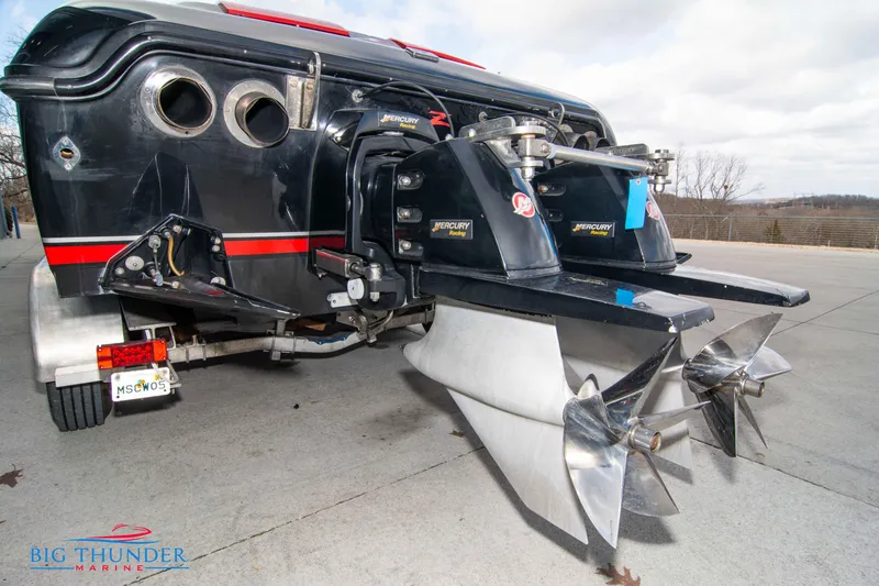 Slide: The Image of 2009 Donzi 38 ZRC boat with dual propellers at Big Thunder Marine. - 14