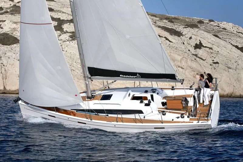 Slide: The Image of Manufacturer Provided Image: Dehler US 38 - 25
