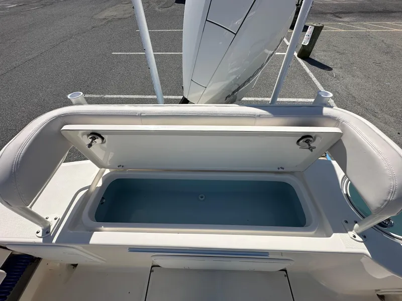 Slide: The Image of Sea Born FX25 Bay 2024 - 58