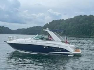 Slide: The Image of Monterey 295 Sport Yacht 2017 - 33