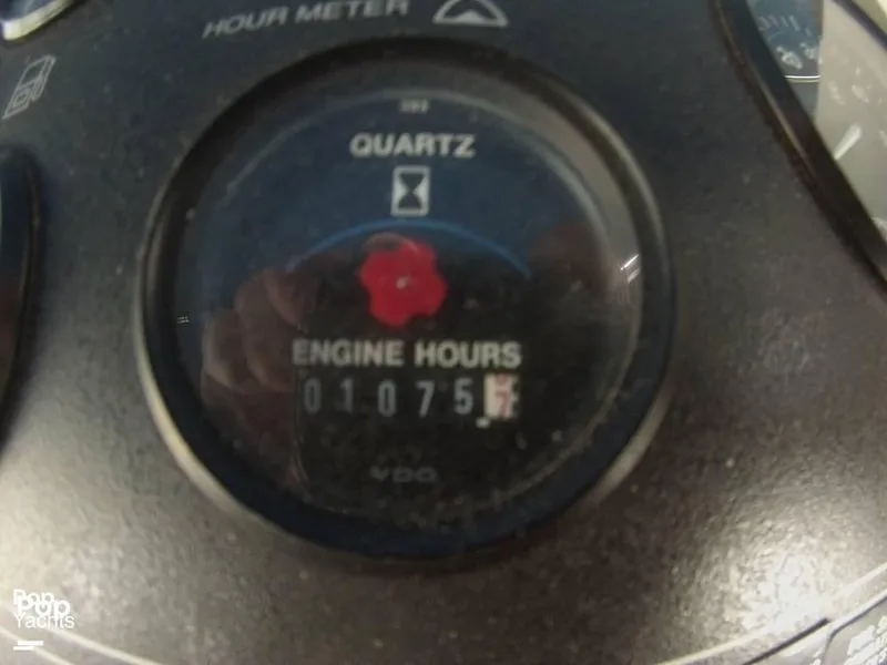 Slide: The Image of 1995 Carver 370 Aft Cabin for sale in Eureka Springs, AR - 54