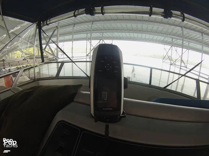 Slide: The Image of 1995 Carver 370 Aft Cabin for sale in Eureka Springs, AR - 56
