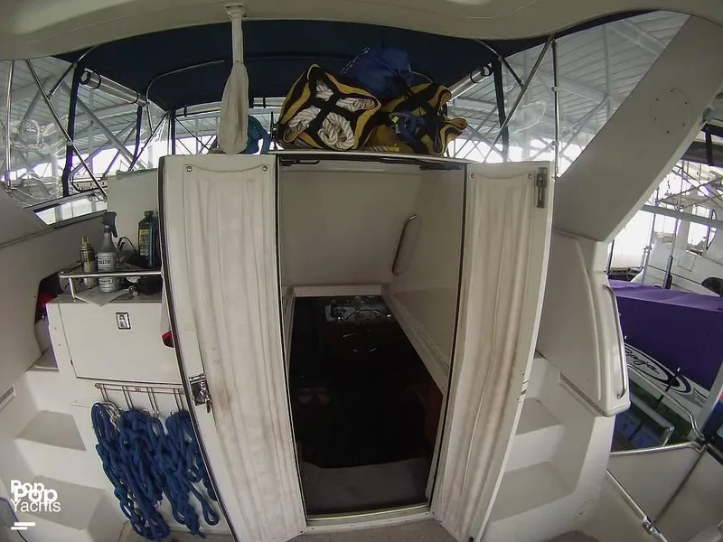 Slide: The Image of 1995 Carver 370 Aft Cabin for sale in Eureka Springs, AR - 69