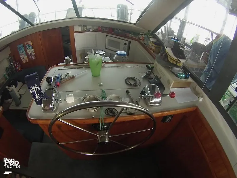 Slide: The Image of 1995 Carver 370 Aft Cabin for sale in Eureka Springs, AR - 76