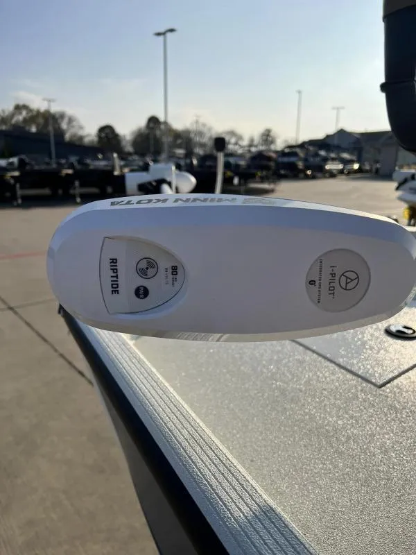Slide: The Image of Close-up of Minn Kota Riptide i-Pilot on 2023 Excel Boats 203 Bay Pro. - 13