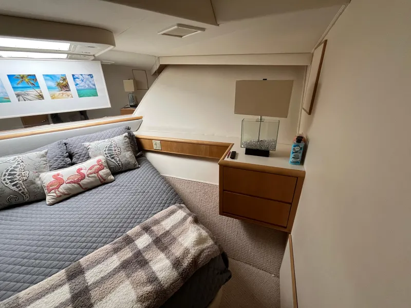 Slide: The Image of Hatteras 74 Sport Deck Motor Yacht 1999 - 74