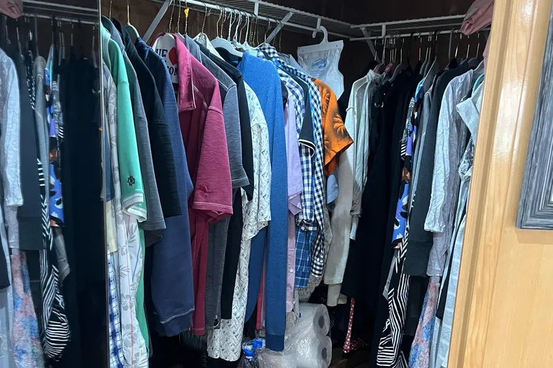 Slide: The Image of Hatteras 74 Sport Deck Motor Yacht 1999 - 96