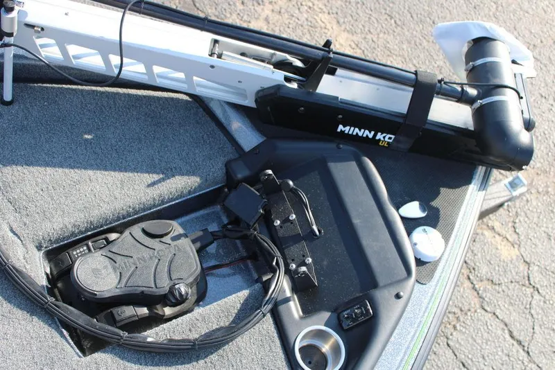 Slide: The Image of 2024 Phoenix 721 Pro XP boat with Minn Kota trolling motor and foot pedal. - 12