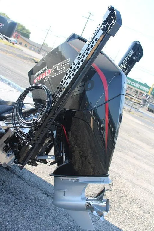 Slide: The Image of 2024 Phoenix 721 Pro XP boat engine with Mercury Raptor XS outboard motor. - 8