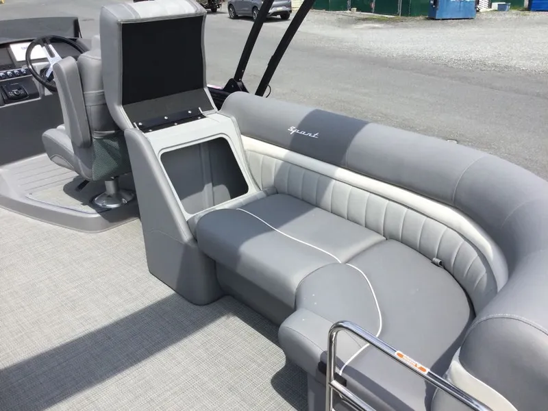 Slide: The Image of Bennington 23LXSFB ESP 2024 - 25