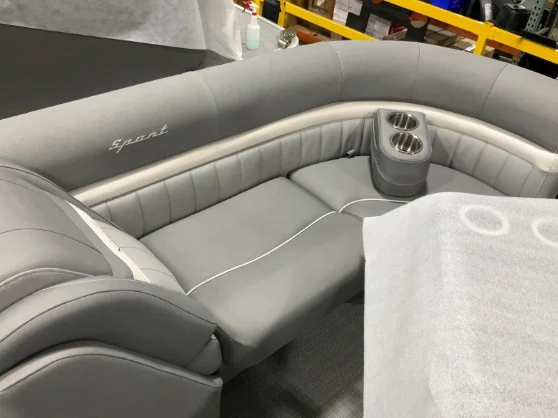 Slide: The Image of Bennington 23LXSFB ESP 2024 - 27