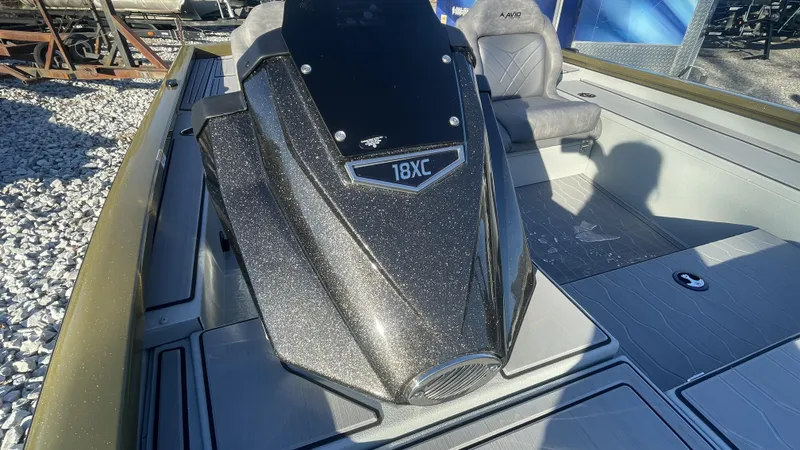 Slide: The Image of Avid 18XC Crappie 2024 - 23