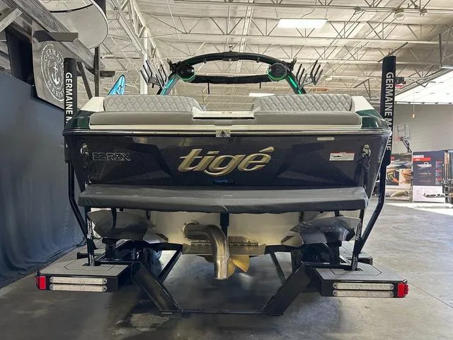 Slide: The Image of Tigé 22RZX 2024 - 5