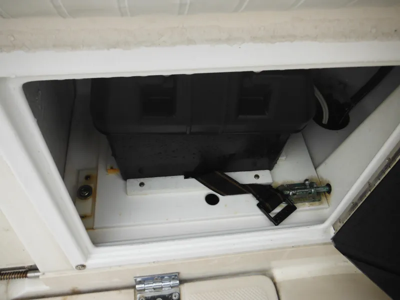Slide: The Image of Battery compartment of a 1997 Robalo 2140 Walkaround boat. - 16