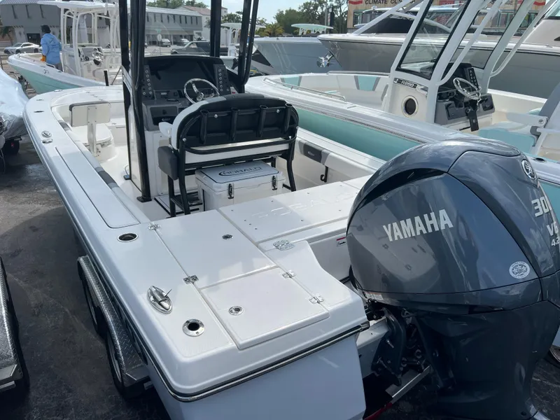 Slide: The Image of 2024 Robalo 246 Cayman boat with Yamaha 300 outboard engine. - 4