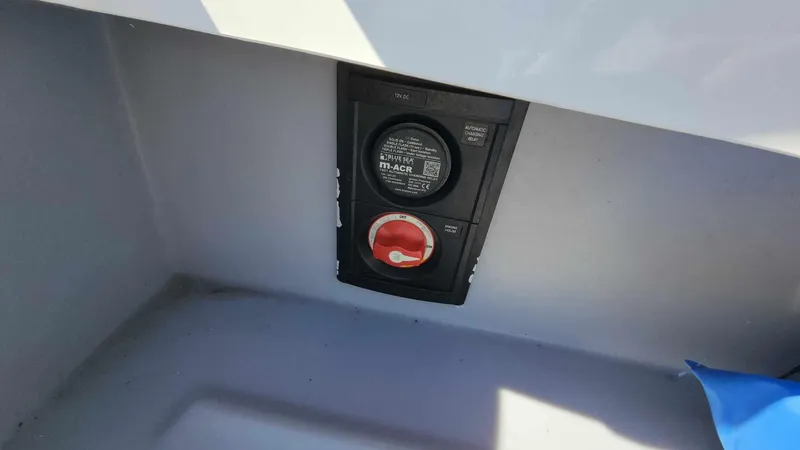 Slide: The Image of Rinker QX 26 2018 - 64