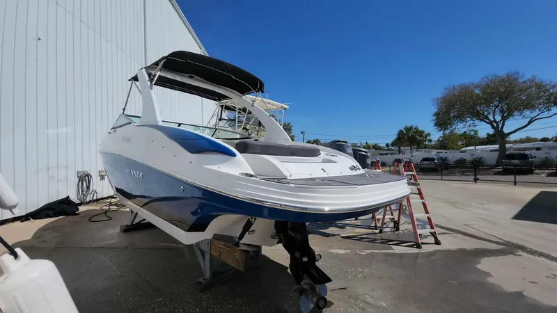 Slide: The Image of Rinker QX 26 2018 - 80