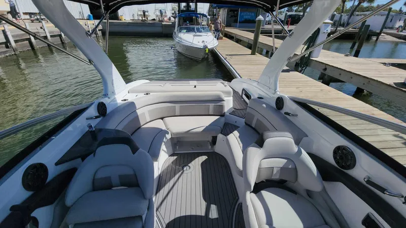 Slide: The Image of Rinker QX 26 2018 - 81