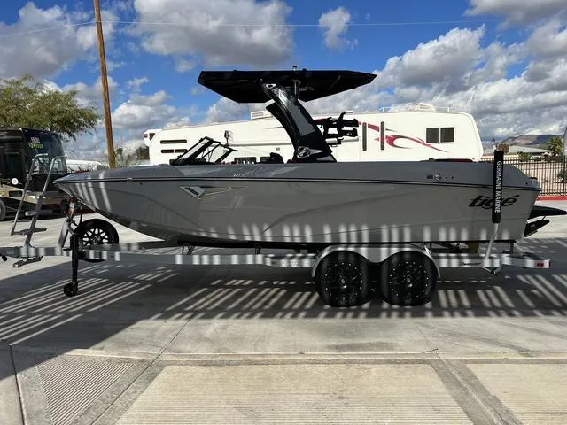 Slide: The Image of Tigé Z3 2024 - 7