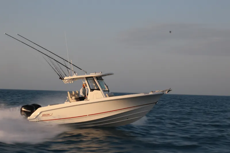 Slide: The Image of Boston Whaler 250 Outrage 2027 - 7