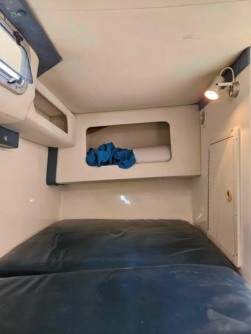 Slide: The Image of Century 3200 Walk-Around 2001 - 117