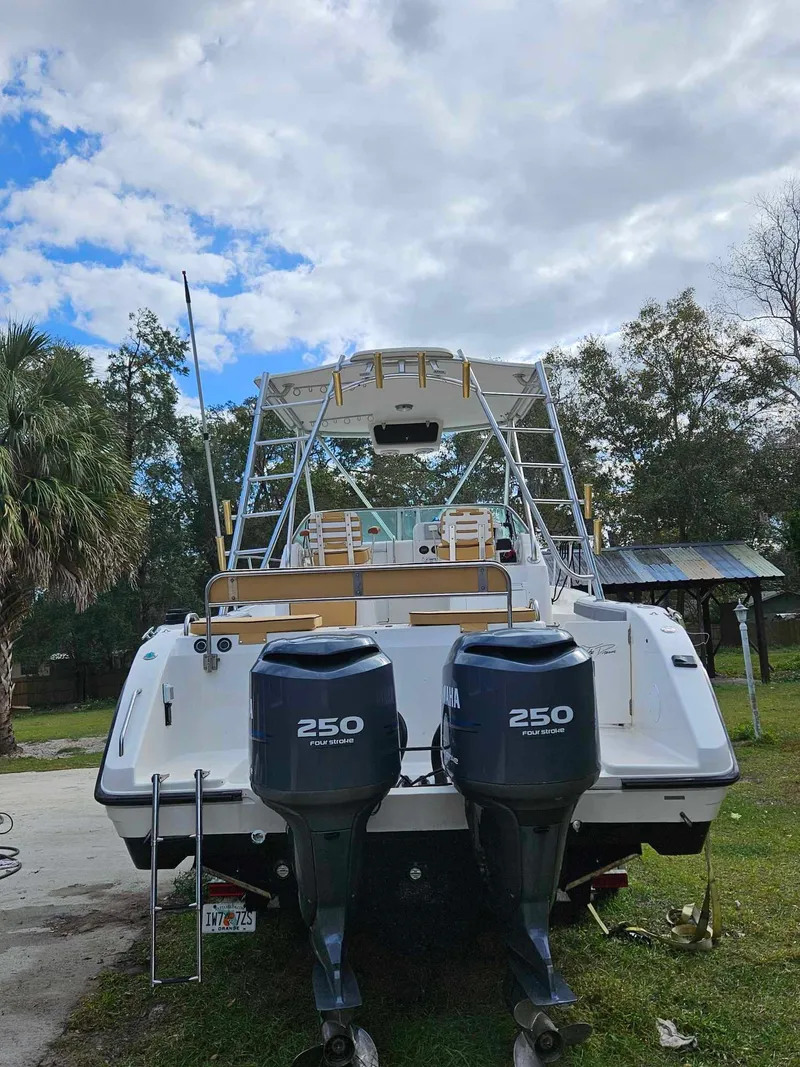 Slide: The Image of Century 3200 Walk-Around 2001 - 125