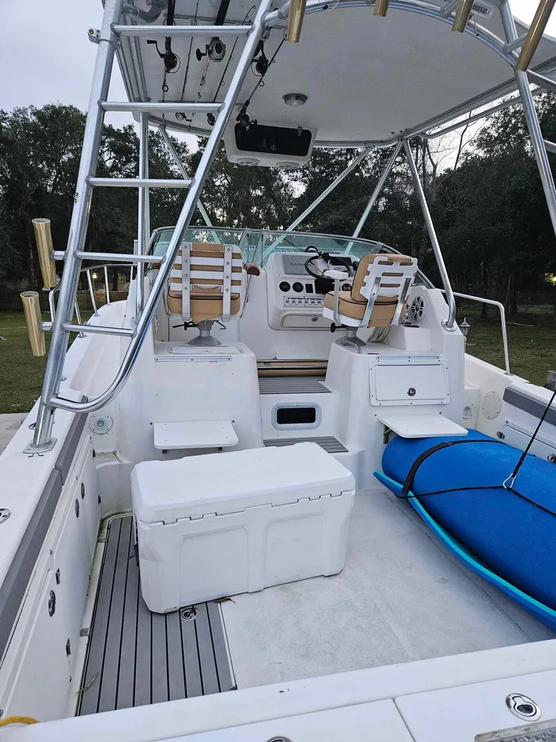 Slide: The Image of Century 3200 Walk-Around 2001 - 70