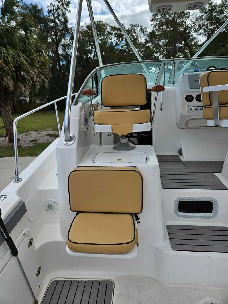 Slide: The Image of Century 3200 Walk-Around 2001 - 84