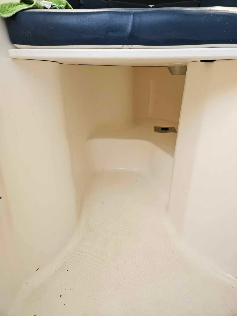 Slide: The Image of Century 3200 Walk-Around 2001 - 96