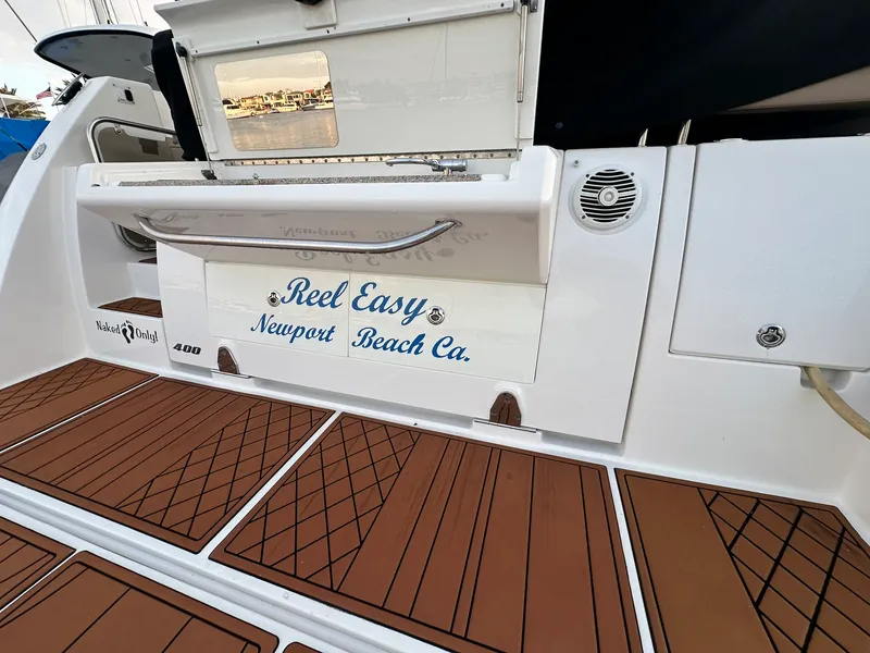 Slide: The Image of Sea Ray SUNDANCER 400 2017 - 48