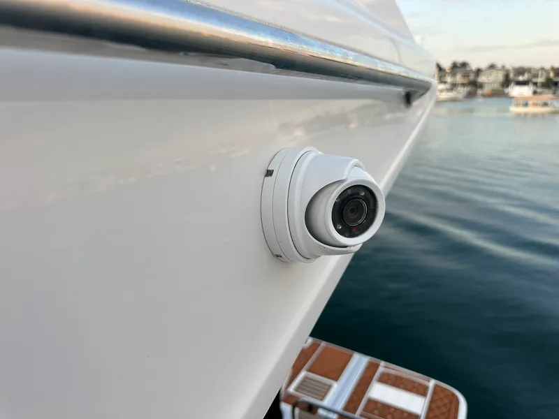 Slide: The Image of Sea Ray SUNDANCER 400 2017 - 38