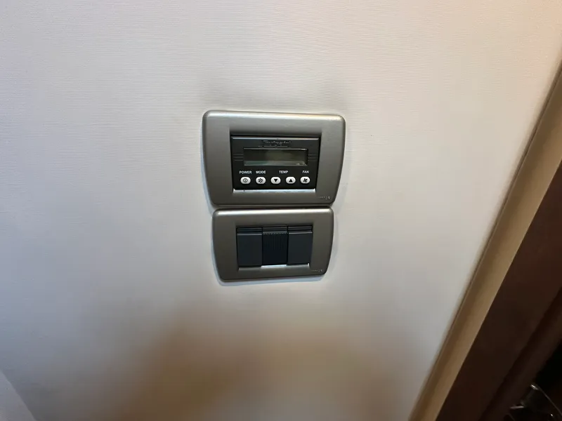 Slide: The Image of Sea Ray SUNDANCER 400 2017 - 19