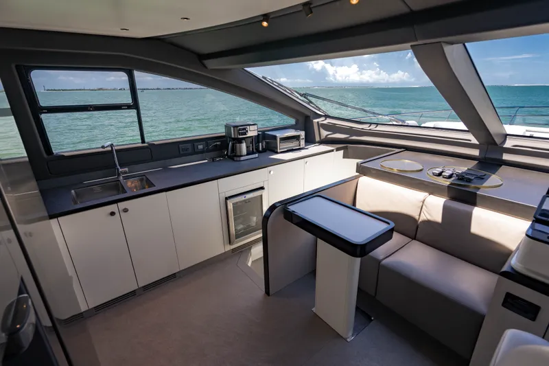Slide: The Image of Azimut FLY 78 2025 - 7