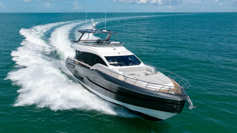 Slide: The Image of Azimut FLY 78 2025 - 0