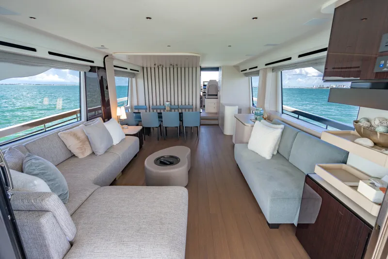 Slide: The Image of Azimut FLY 78 2025 - 5