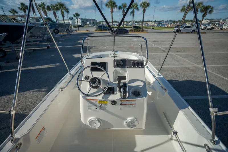Slide: The Image of Boston Whaler 150 Montauk 2027 - 15