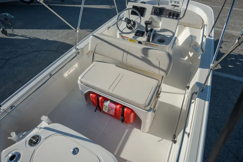 Slide: The Image of Boston Whaler 150 Montauk 2027 - 17