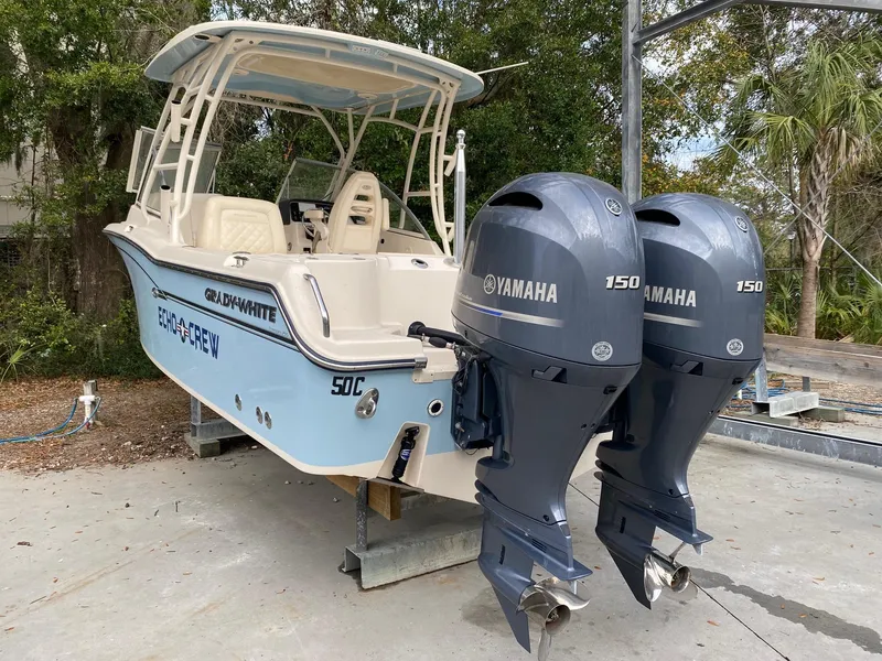 Slide: The Image of Grady-White Freedom 255 2018 - 4