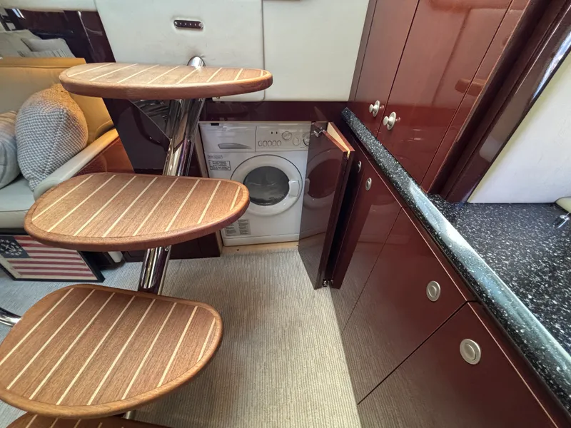 Slide: The Image of Sea Ray 520 SUNDANCER 2009 - 23