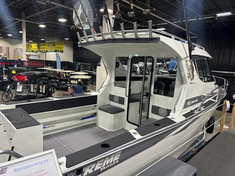 The Image of New 2024 Extreme Boats 915 Game King 30' for Sale by Parma Marine (440) 221-9001 - 0