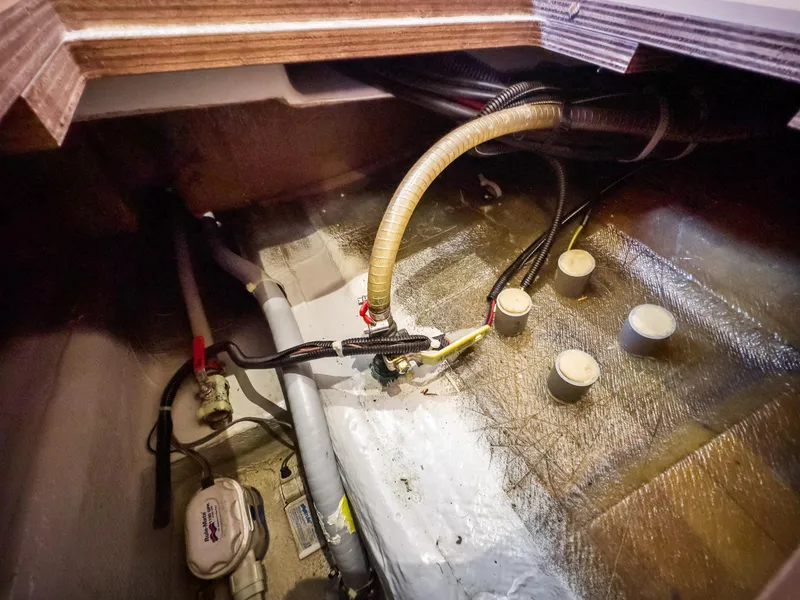 Slide: The Image of Lagoon 42 2018 - 104