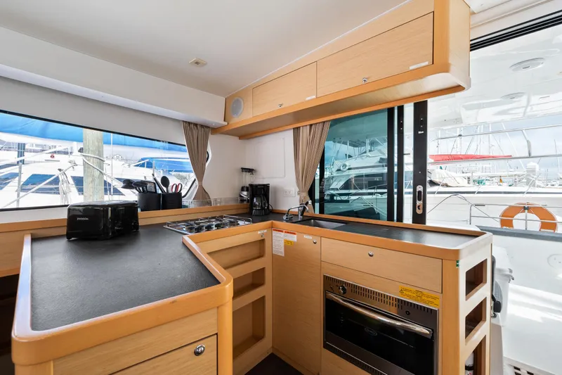 Slide: The Image of Lagoon 42 2018 - 51