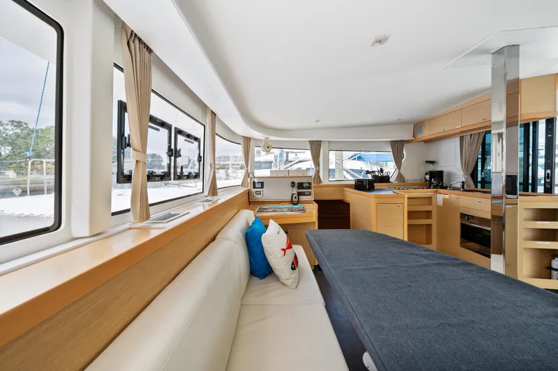 Slide: The Image of Lagoon 42 2018 - 57