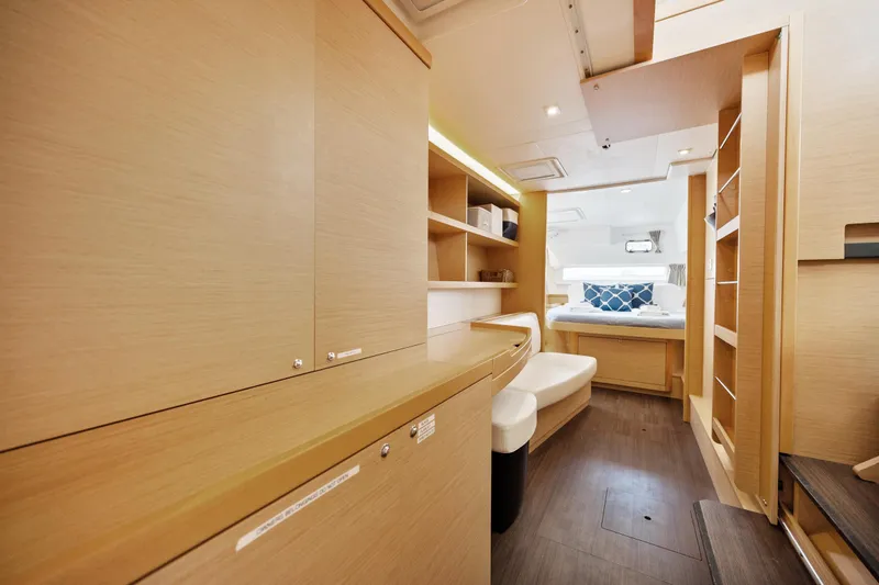 Slide: The Image of Lagoon 42 2018 - 64