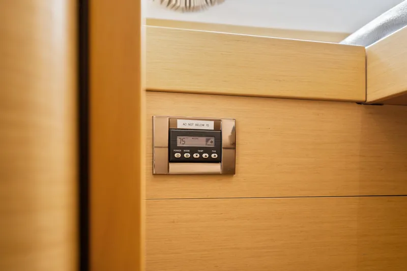 Slide: The Image of Lagoon 42 2018 - 92