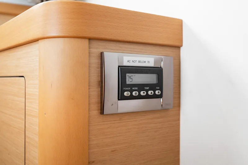 Slide: The Image of Lagoon 42 2018 - 93