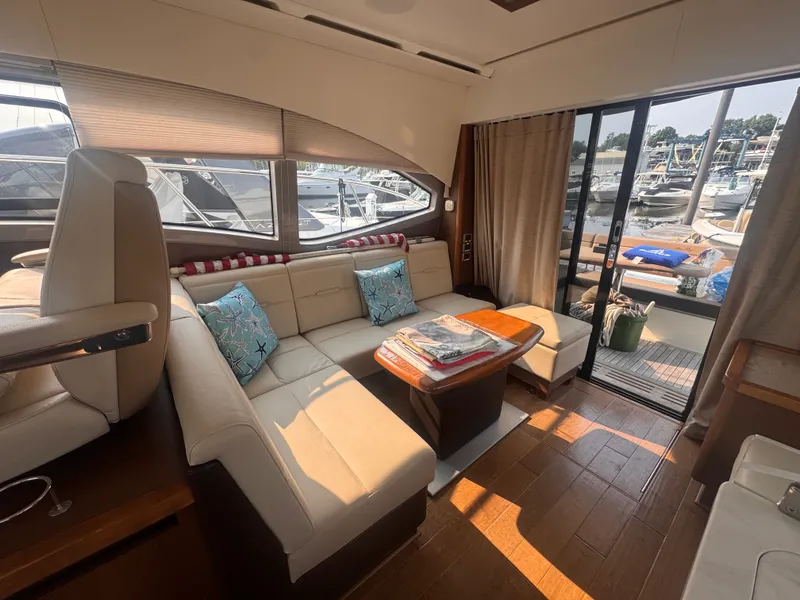 Slide: The Image of Sea Ray Sundancer 400 2017 - 21