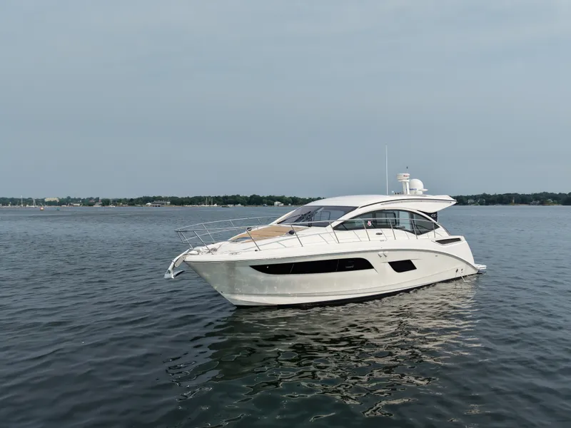 The Image of Sea Ray Sundancer 400 2017 - 0