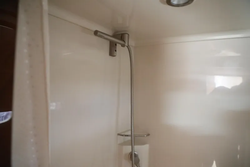 Slide: The Image of Shower area in 2008 Cobalt 46 yacht. - 24